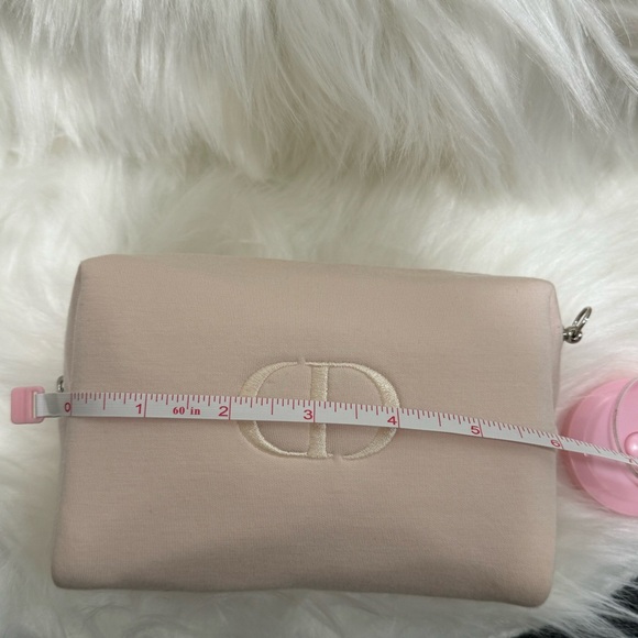 Dior Baby Pink Cosmetic pouch with crossbody chain - Picture 12 of 15